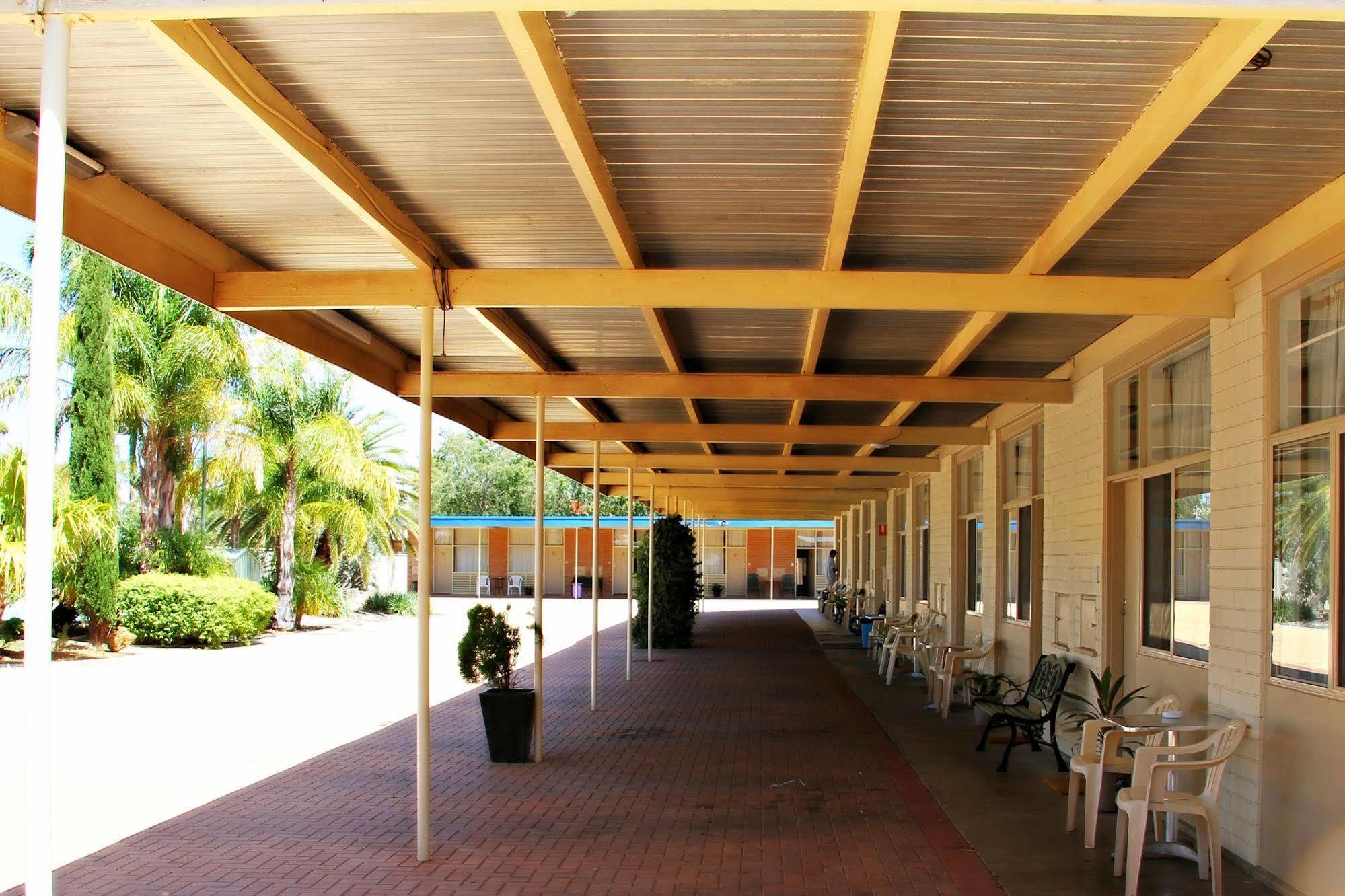 Renmark Motor Inn Extérieur photo
